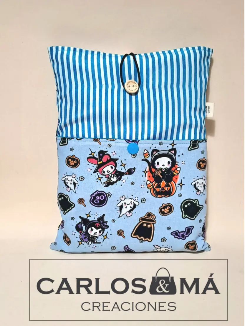 FUNDA DE LITERARIA De Hello Kitty y Kuromi De Hlloween